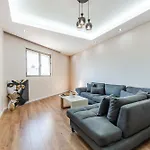 Urban Oasis 1 Bedroom 500mbs Lägenhet *