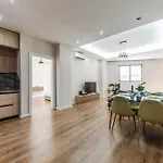 Urban Oasis 1 Bedroom 500mbs Lägenhet Durrës