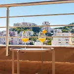 Urban Oasis 1 Bedroom 500mbs *