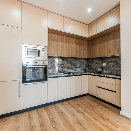 Urban Oasis 1 Bedroom 500mbs Lejlighed Durrës