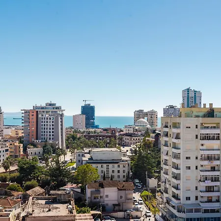 Urban Oasis 1 Bedroom 500mbs