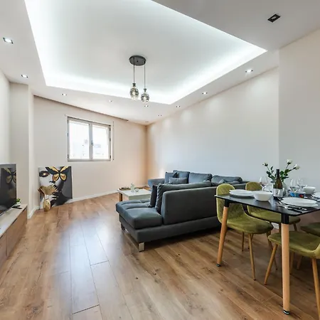 Urban Oasis 1 Bedroom 500mbs * Durrës