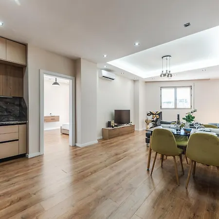 Urban Oasis 1 Bedroom 500mbs Apartament Durrës