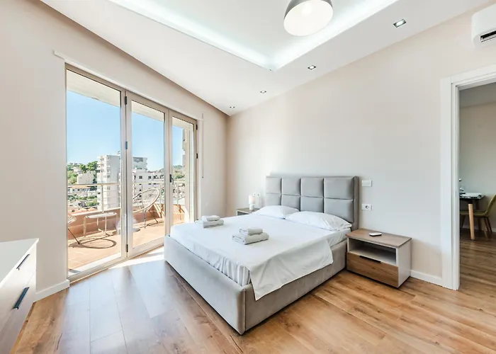 Urban Oasis 1 Bedroom 500mbs * Durrës