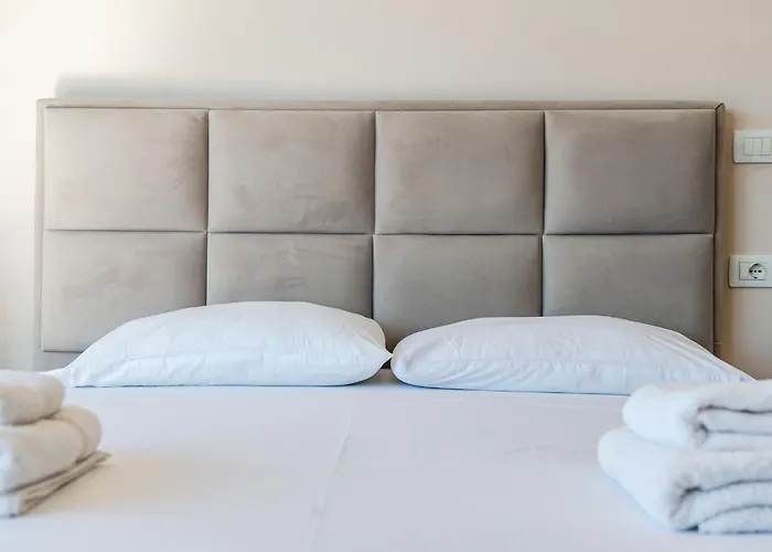 Urban Oasis 1 Bedroom 500mbs Appartement Durrës